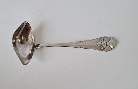 French lily sauce spoon in silver from 1925