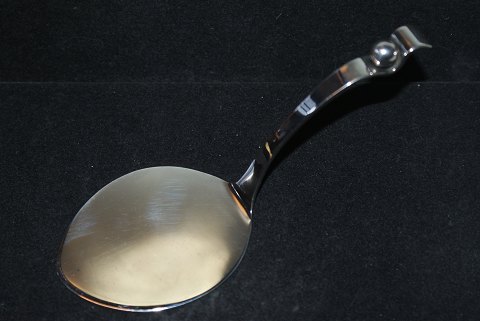 Cake server SilverLength 13 cm.