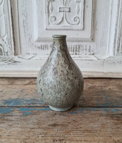 Arne Bang vase no. 71 - beautiful blue / gray glaze