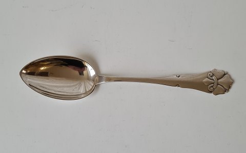 French lily dessert spoon in silver 18 cm.