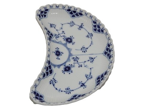 Musselmalet HelblondeMåneformet asiet 21 cm. #1173