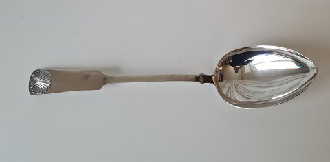 Mussel large serving spoon in silver from 1920