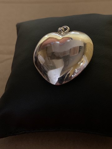 item no: 585703