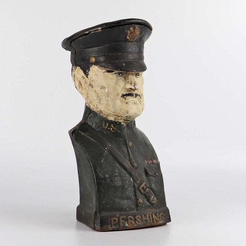 Militaria