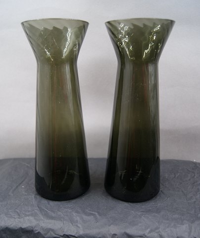 vare nr: 
g-Hyacintglas røgfarvet 20cm