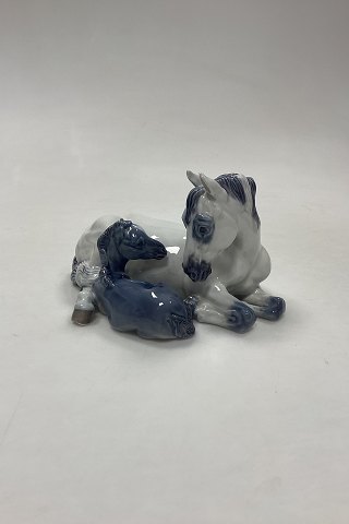 Royal Copenhagen Figur Hest/Hoppe med føl No. 4698
