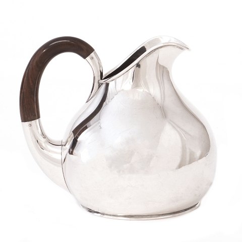 Silberkanne von Theodor Sabroe, Kopenhagen, 1938. 
H: 14cm