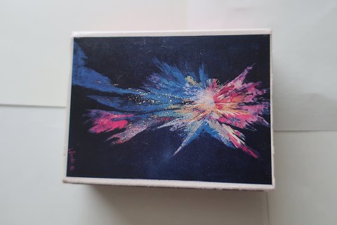 For samlere:
Tændstikæske med 3 stk ubrugte tændstikker
Fra Star-Mark ***, Tlf: (00) 524444
Tekst på bagside: "Glæd Dem til festfyrværkeriet i 1983, Venlig hilsen 
Star-Mark ***"