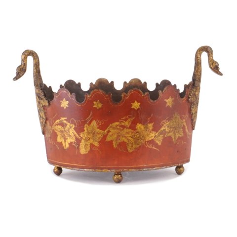 Gilt and red decorated planter / jardiniere. France circa 1840. H: 19cm. L: 31cm