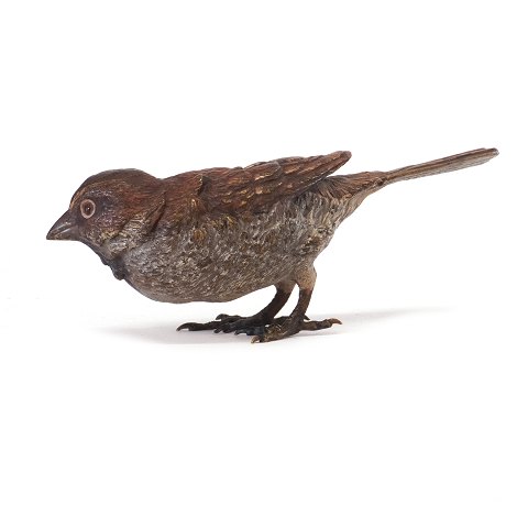 Polykrom dekoreret wiener bronze i form af fugl. H: 5,5cm. L: 14cm