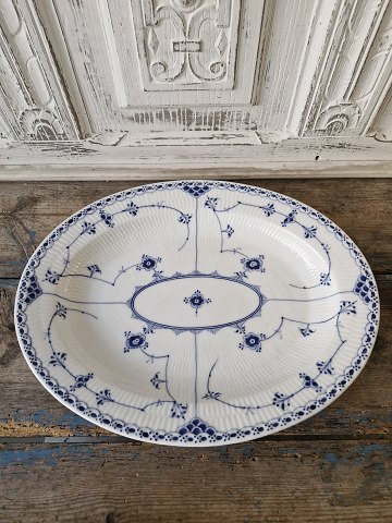 Royal Copenhagen Blue Fluted Half Lace Dish No. 533