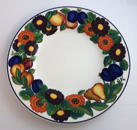 Royal Copenhagen. Golden Summer. Round dish. Diameter 28 cm.