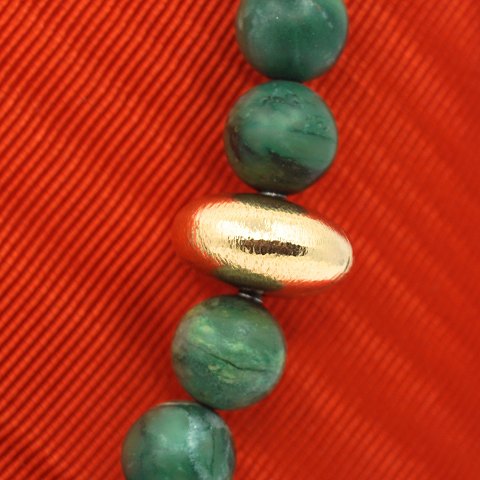 Ole Lynggaard; Clasp of 14k gold