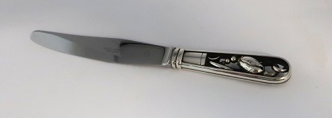 Georg Jensen. Magnolia. Sterling sølv (925). Middagskniv. Længde 23 cm.
