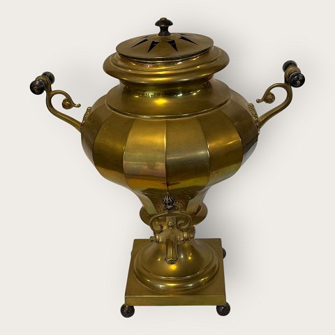 item no: 643728