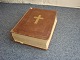 En Bibel fra 1908,
i fin stand.
5000 m2 udstilling.