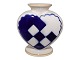 AluminiaChristmas Heart vase