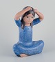 L'Art presents: 
Lisa 
Larson for 
Gustavsberg. 
Large rare 
figurine of a 
Thai girl.