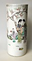 Pegasus – Kunst 
- Antik - 
Design 
präsentiert: 
Chinesischer 
Hutständer aus 
Porzellan, 
Tongzhi, 19. 
Jahrhundert.