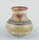 L'Art presents: 
for 
Höganäs.
Unique vase of 
stoneware.
