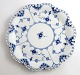 Royal Copenhagen. Musselmalet, Helblonde. Fad til frugtskål. Model 1062. 
Diameter 25 cm. (3 sortering).