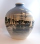 Royal 
Copenhagen. 
Unika af Harald 
Henriksen. Stor 
vase ...