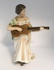 Bing & Grøndahl. Porcelænsfigur. Kvinde med guitar. Model 1684. Højde 25 cm. (2 
sortering).