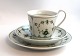 Lundin Antique 
præsenterer: 
Royal 
Copenhagen. 
GRØN 
musselmalet. 
Morgenkop med 
høj hank og 
kagetallerken. 
Kop ...
