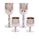 Satz von zwei Weinbechern und zwei Cognacbechern aus kräfigem Sterlingsilber von 
Holmsted. H: 18 & 9cm. G: 1.068gr