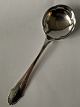 Antik Huset 
presents: 
Christiansborg 
Silver Serving 
Spoon
Toxværd
Length 23 cm.