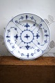 Royal Copenhagen , Musselmalet Riflet middagstallerken. 1/176. 2.sort. - fra 1923-28...