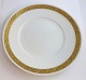 Lundin Antique präsentiert: Königliches Kopenhagen. Fan mit Gold. Menüeteller. Modell 11519. Durchmesser 25,5 ...