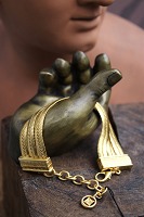 item no: Vintage Givenchy armbånd