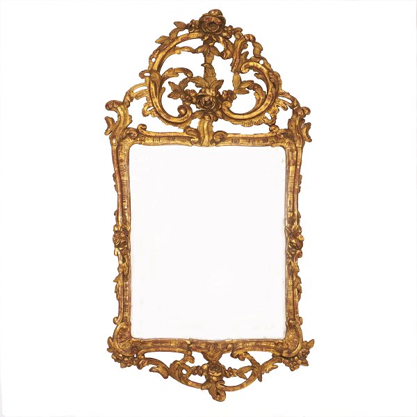 Gilt Northgerman Rococo mirror. Schleswig-Holstein circa 1760. H: 120cm. W: 65cm
