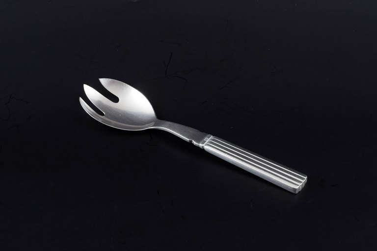 Georg Jensen, Bernadotte
Salatske i sterlingsølv