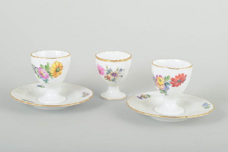 Royal Copenhagen
Sachsisk Blomst æggebægre, ca. 1900.