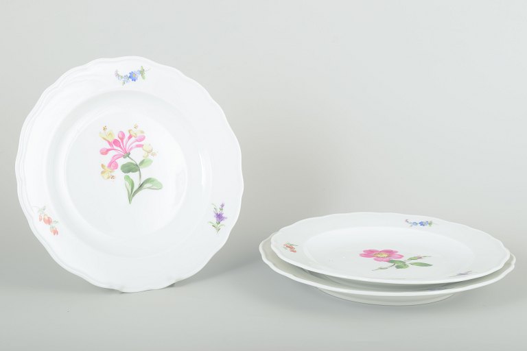 MeissenTre frokosttallerkener, ca. 1930’erne.