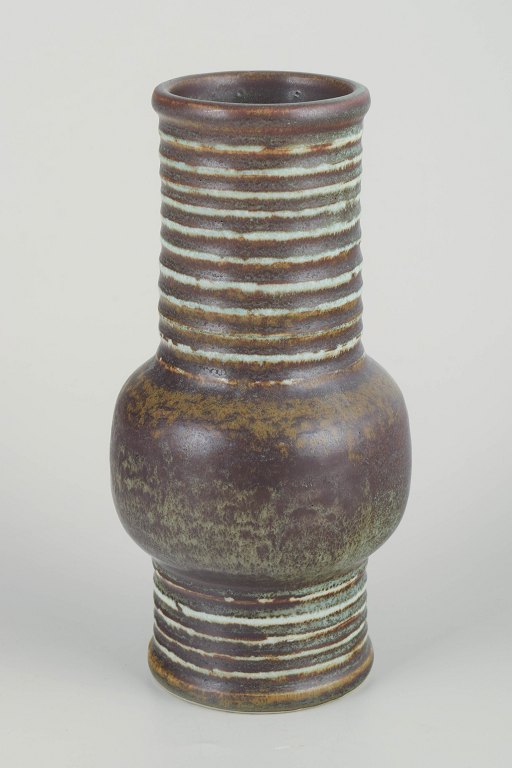 Gunnar Nylund for RörstrandVase fra Igloo-serien, 1960’erne.