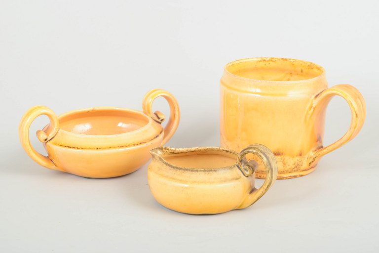 Kähler, DenmarkSet with creamer, sugar bowl and mug, 1930s.