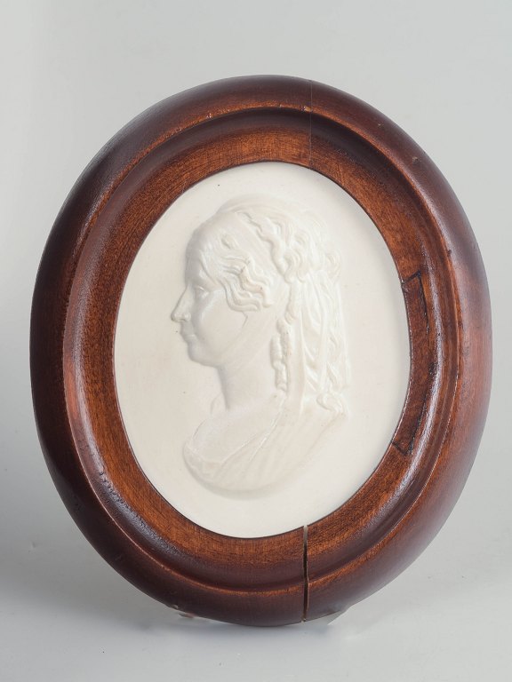 MeissenBiscuit plaque, c. 1970s.