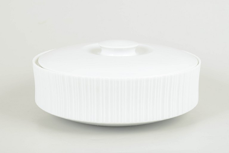 Tapio Wirkkala for Rosenthal, lidded bowl.