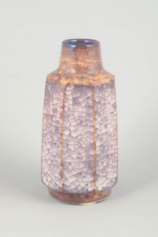 Marianne Starck for Michael Andersen, Bornholm, vase.