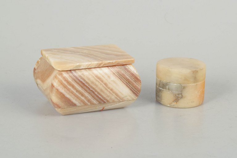 Italian alabaster, boxes from the 1940s.
