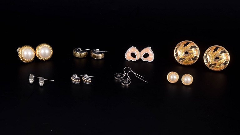 Set of Eight Pairs of Vintage Ear Clips / Earrings. Bijouterie. 20th Century.