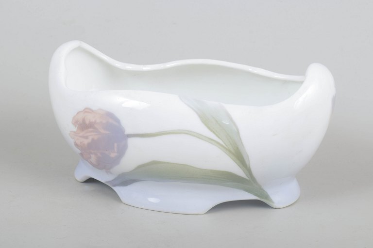 Royal Copenhagen, Art Nouveau bowl, model 215/3.