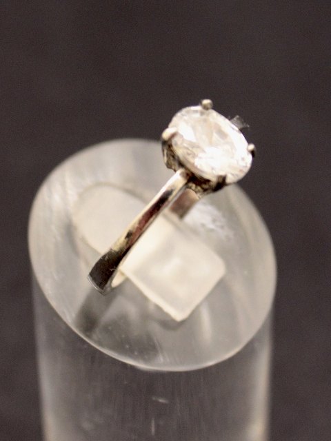 Sterling sølv ring med klar sten